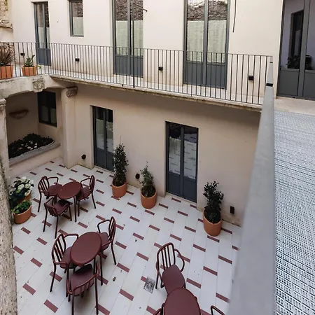 Bravissimo Vivaldi 3b, Monthly Apartment